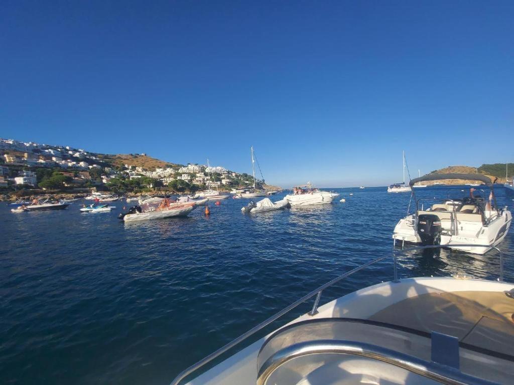 Apartamento Cala Montgo L' Escala Buitenkant foto